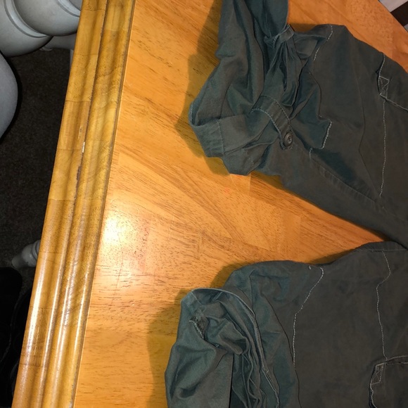 Women’s PrAna casual hiking convertible pants. - Picture 2 of 7